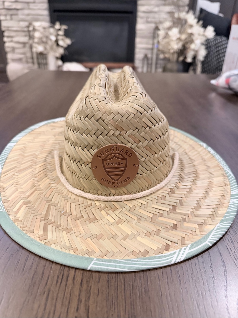 NWT Sunguard Kids Straw Sun Hat - Natural with Mint Trim - Size 2-5 Years
